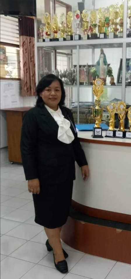 Foto Yohana Bambu, S.Pd., M.Pd